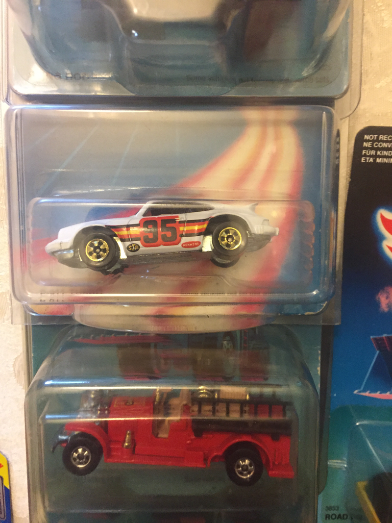Illustration for article titled Colossal Die-Cast Collection - Box 67 - Whattaya Know, Hot Wheels!